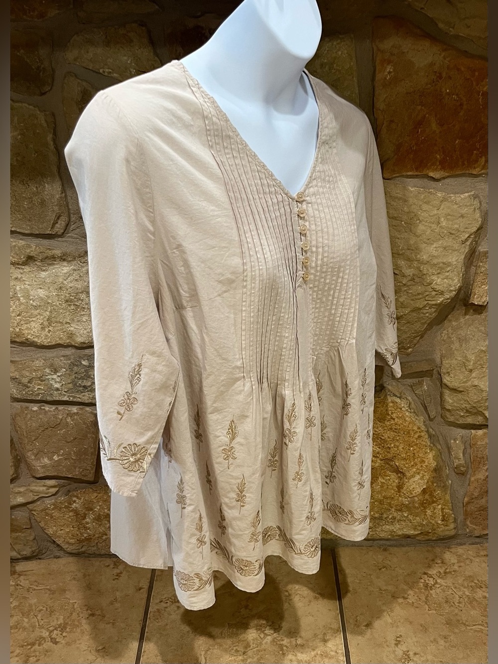 Catherines Light Cotton Blouse 14W/16W Khaki Pleating Buttons Embroidery Detail - Picture 5 of 15